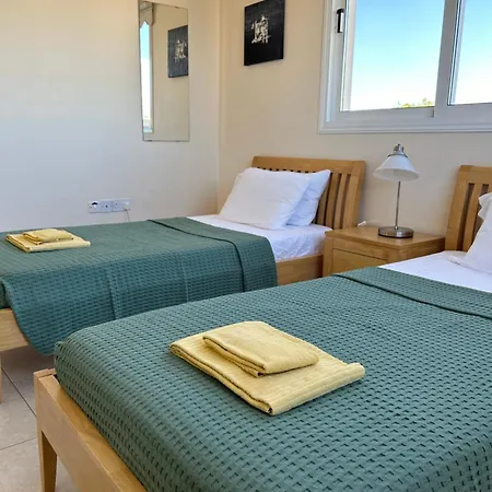 Nissi Elena - Shell Haven Apt * Αγία Νάπα